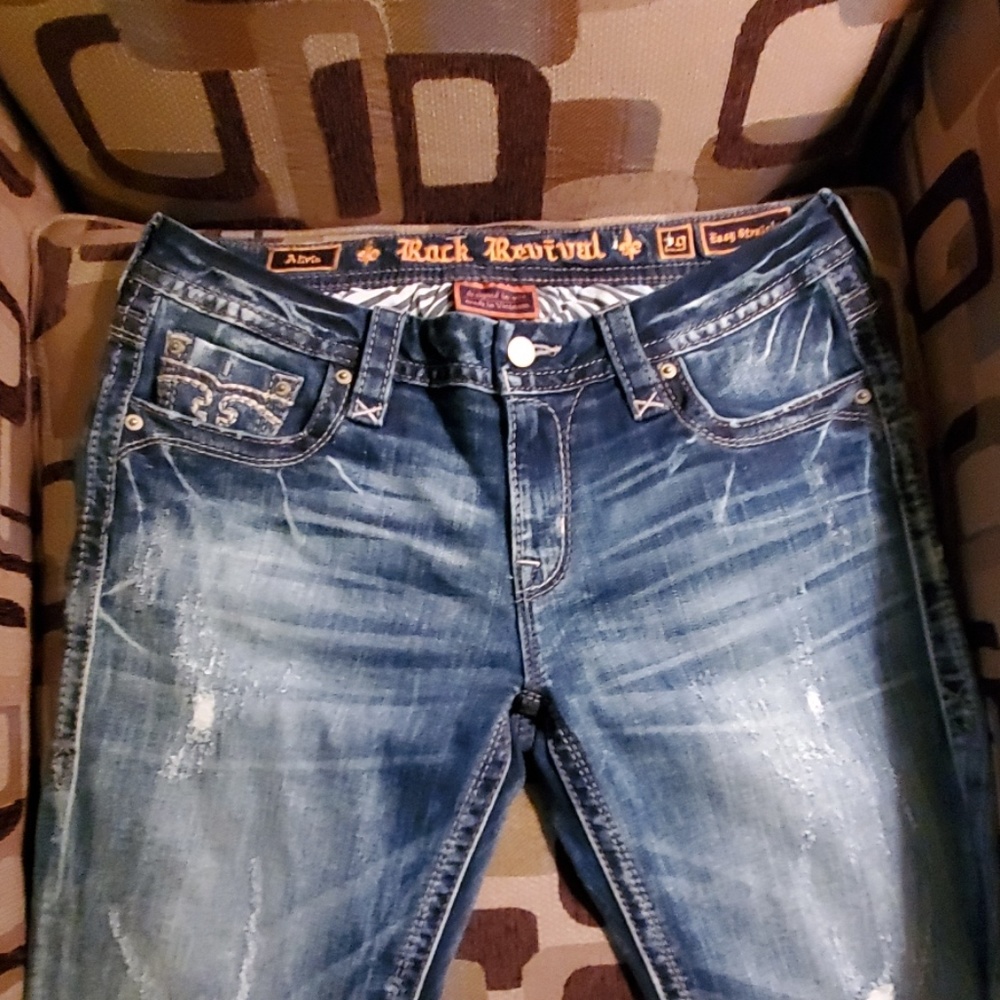 NEW Rock Revival Alivia Easy Straight size 29